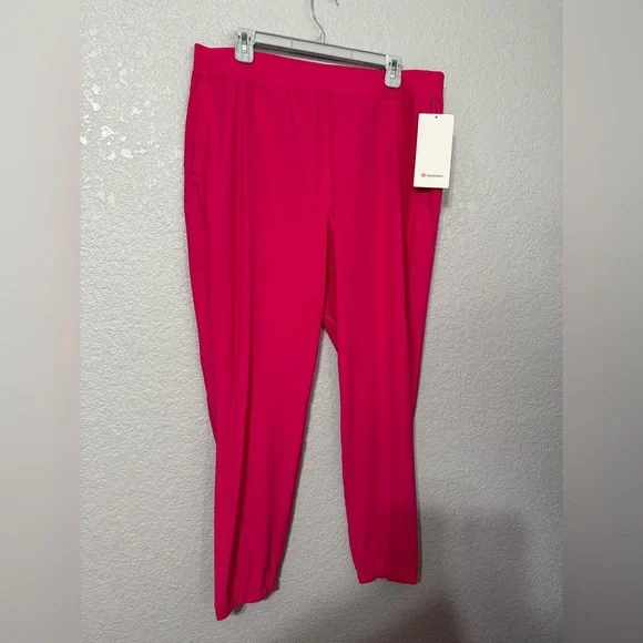 Lululemon Adapted State Jogger in Passionate in size 14 - Picture 3 of 6
